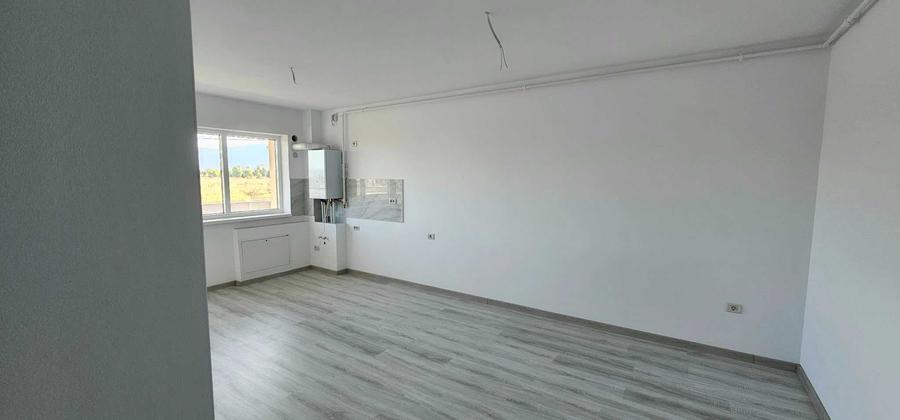 Apartament cu 2 camere decomandat în Sânpetru