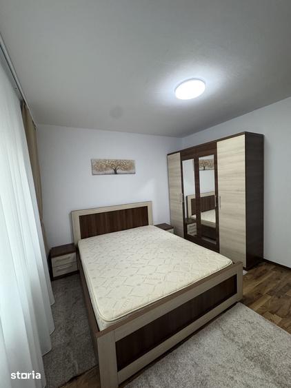 Apartament cu 3 camere decomandat în Decebal