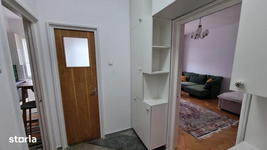 Batistei studio luminos, mare, proaspat renovat totul nou. Priveliste - 2