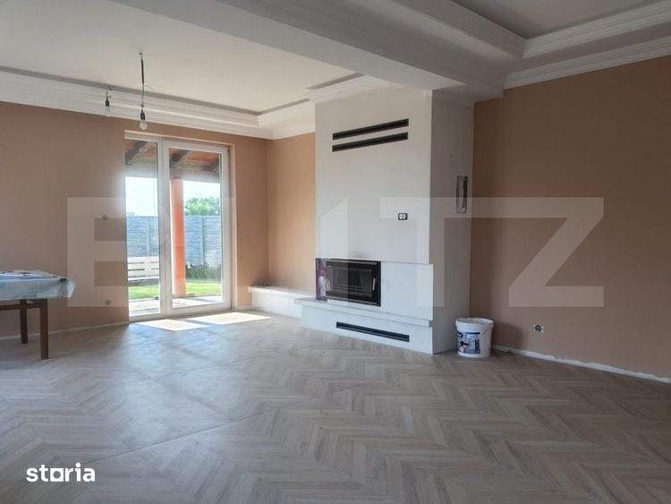 Casă cu 5 camere cu Teren 660 Mp în Ghiroda