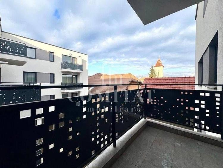 Apartament cu 3 camere semidecomandat în Someșeni