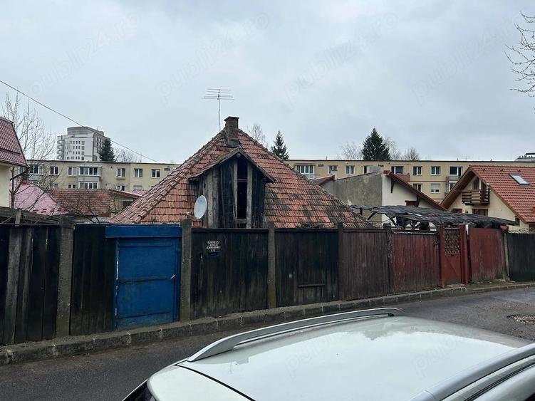 Casă cu Teren 207 Mp în Centrul Civic