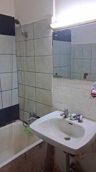 Garsonieră semidecomandată în Costin Georgian