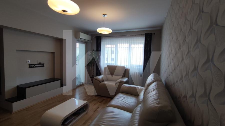 Apartament cu 3 camere semidecomandat, mobilat în Arhitecților - Calea Cisnădiei