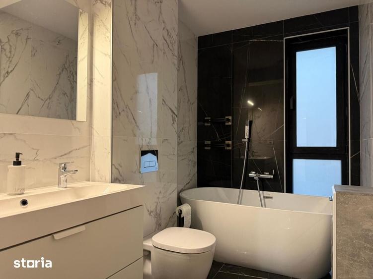 Apartament cu 4 camere în Central