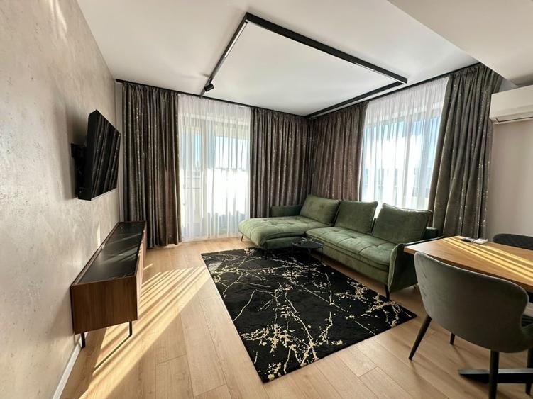 Apartament cu 2 camere decomandat, mobilat în Tractorul