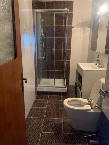 Apartament cu 3 camere decomandat în Mazepa 2