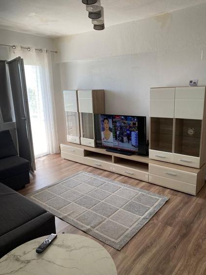 Apartament cu 2 camere semidecomandat în Ultracentral