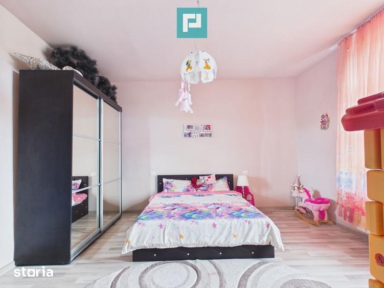 Casă cu 3 camere cu Teren 1500 Mp în Central