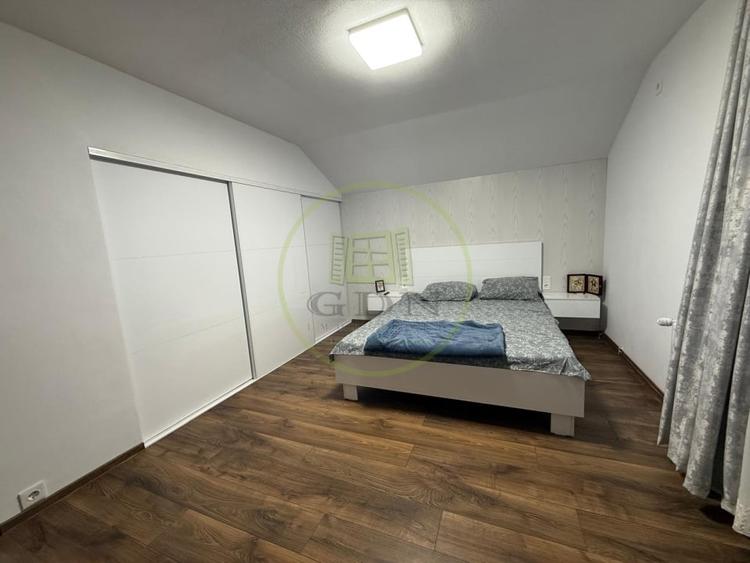 Casă individuală cu 3 camere cu Canalizare în Cârcea