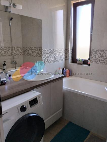 Apartament cu 3 camere semidecomandat, mobilat în Mărăști
