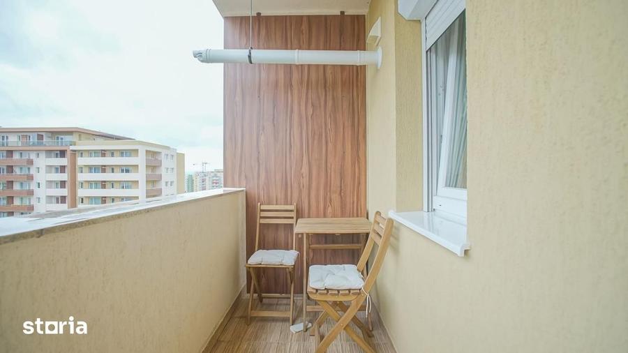 Apartament cu 2 camere decomandat în Tractorul
