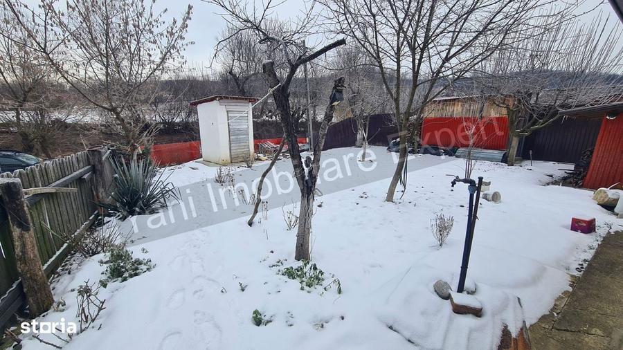 Casă cu 2 camere cu Teren 400 Mp în Tutana