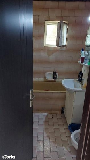 Apartament Rovine 2camere decomandate 1/4 - 5