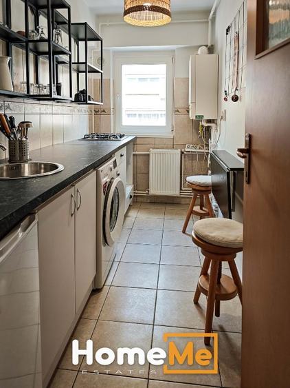 Apartament cu 2 camere semidecomandat în Cișmigiu
