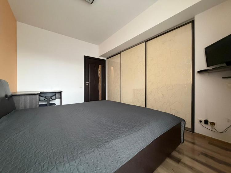 Apartament cu 2 camere semidecomandat, mobilat în Sebastian