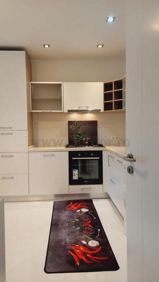Apartament cu 3 camere decomandat, mobilat în Pipera