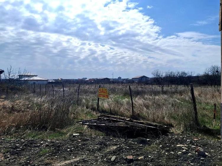 Teren de 1783 mp, în Central
