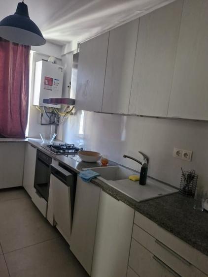 Închiriez apartament zona Unirii - 4