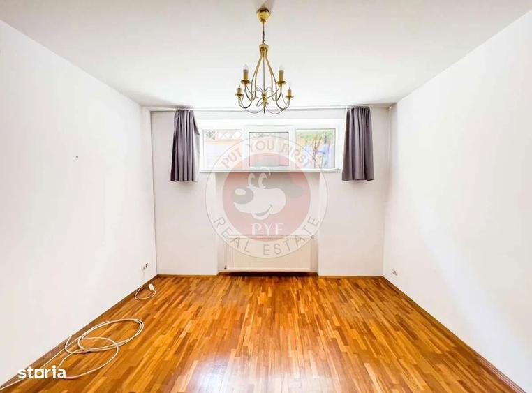 Apartament cu 5 camere semidecomandat, mobilat în Aviatorilor
