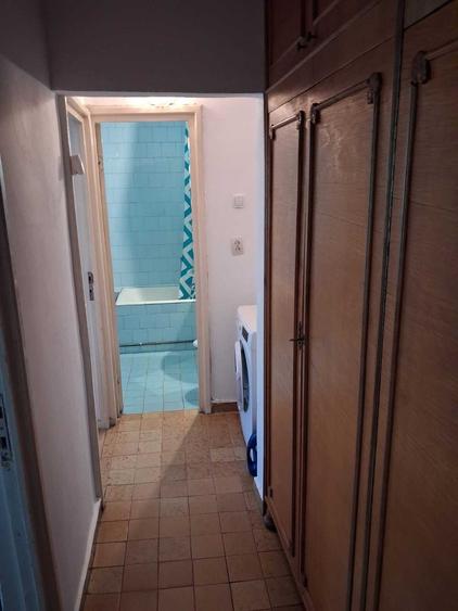 Apartament cu 3 camere decomandat în Dacia