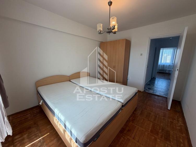 Apartament cu 3 camere semidecomandat, mobilat în Iosefin