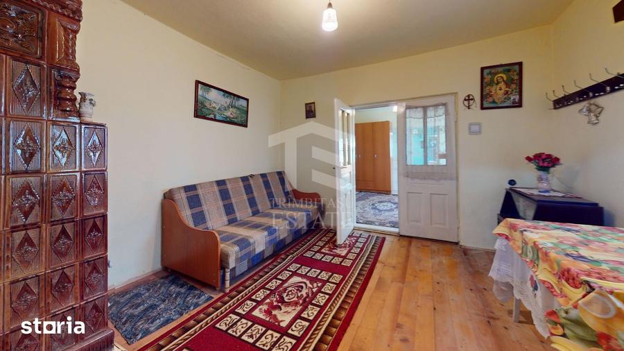 Casă cu 3 camere cu Teren 200 Mp în Central