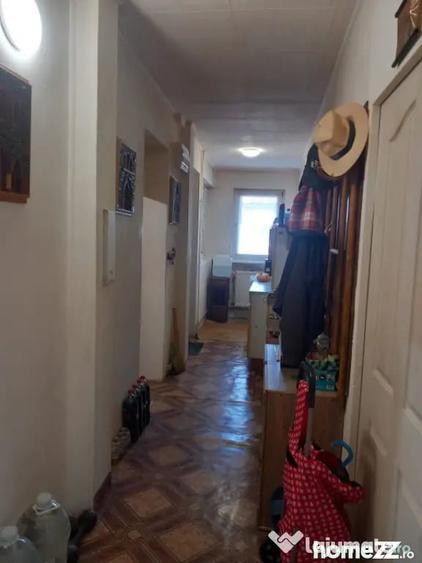 Casă cu 3 camere cu Teren 120 Mp în Cantacuzino