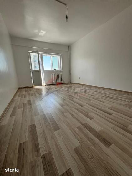 Apartament cu 2 camere decomandat în Mircea cel Bătrân
