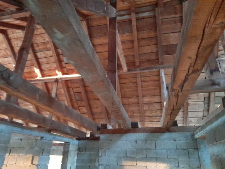 Casă cu 6 camere în Jupa