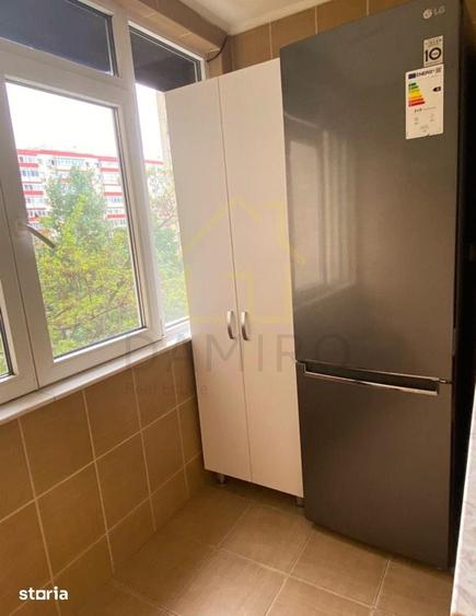 Apartament cu 3 camere în Berceni