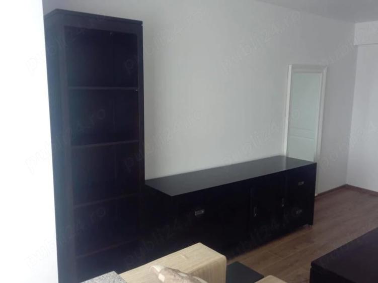 Apartament cu 2 camere semidecomandat în Ultracentral