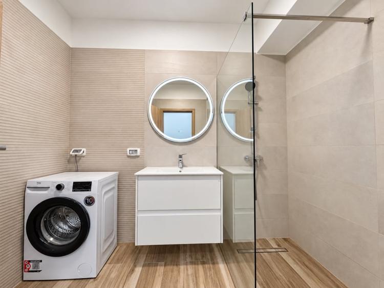 Apartament cu 2 camere, mobilat în Universitate