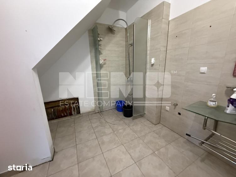 Casă cu 4 camere cu Teren 898 Mp în Mitocu Dragomirnei