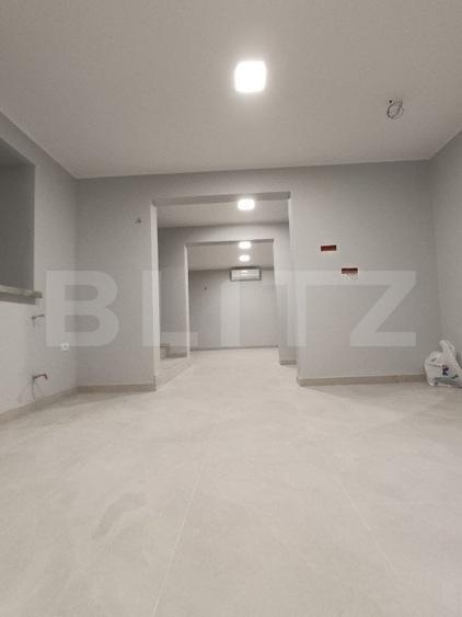 1 casă 160mp + 1 casă 110mp + garaj, pe teren 9ari, 2 căi acces, zonă centrală - 1
