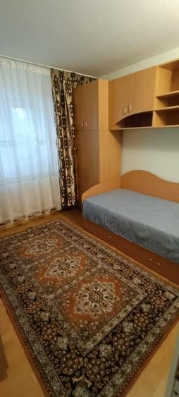 Apartament cu 2 camere semidecomandat în Metalurgie