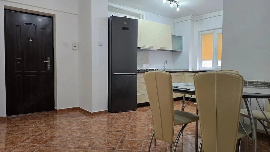 Apartament cu 2 camere decomandat în 22 Decembrie