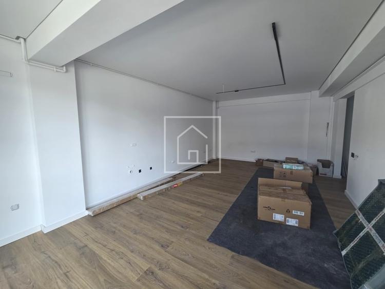 Apartament cu 3 camere decomandat în Ștrand