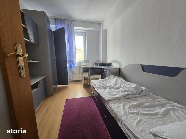 Apartament cu 3 camere în Nufărul
