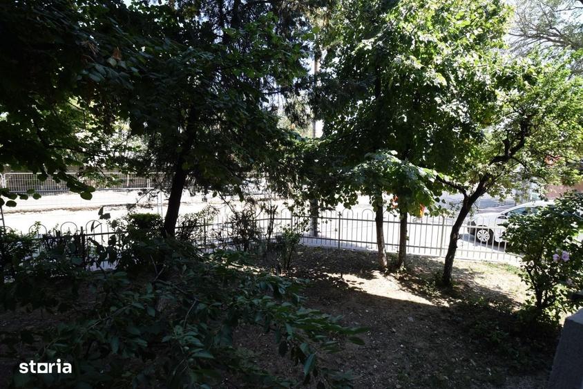 Garsonieră semidecomandată în Costin Georgian