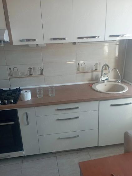 Apartament cu 4 camere decomandat în Ultracentral