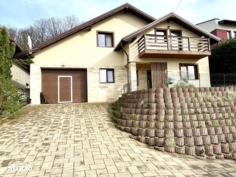 Casă cu 4 camere cu Teren 1600 Mp în Hereclean