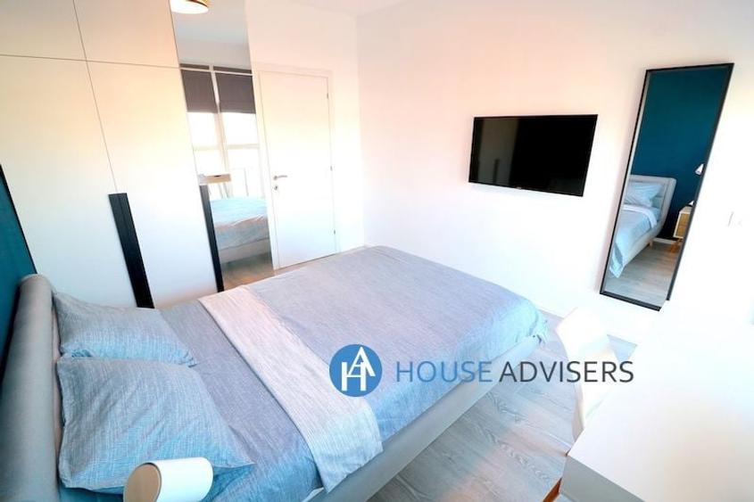 Apartament cu 3 camere, mobilat în Romană