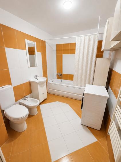 Apartament cu 2 camere semidecomandat, mobilat în Florești