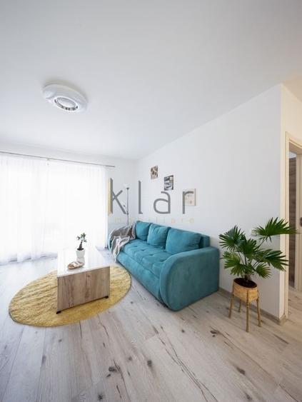 Apartament cu 2 camere semidecomandat, mobilat în Central
