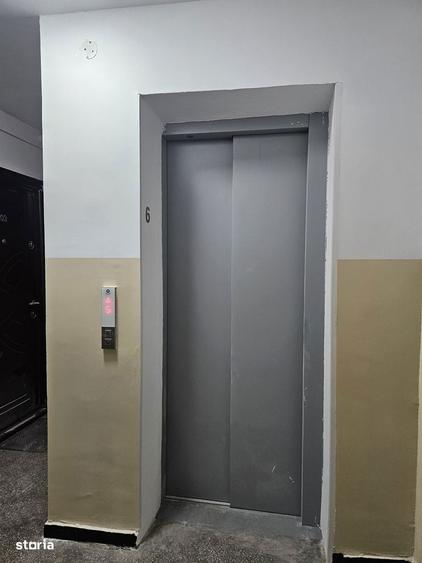 Apartament cu 3 camere în Berceni