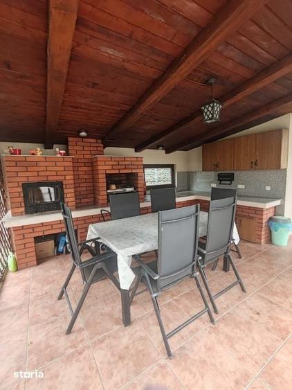 Casă cu 4 camere cu Teren 900 Mp în Valea Borcutului