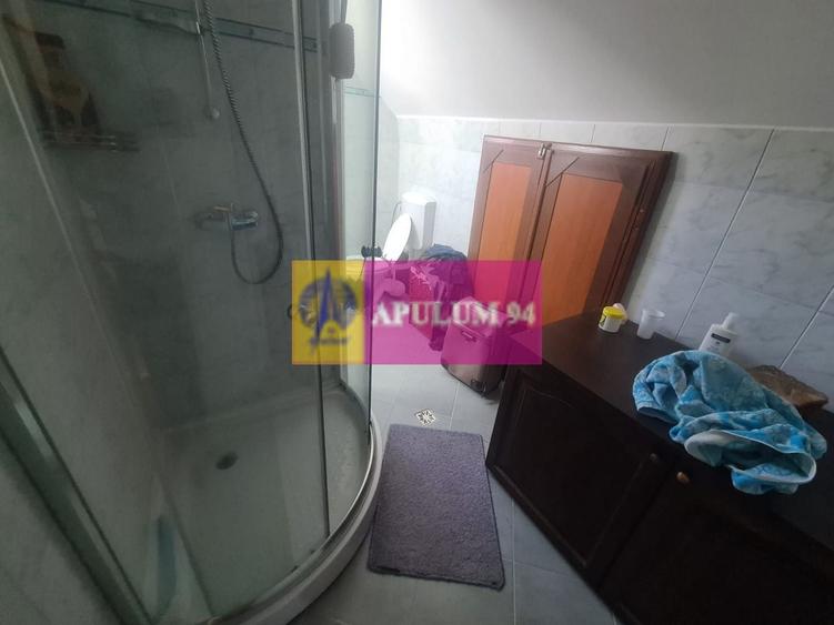 Casă individuală cu 5 camere cu Canalizare în Ghioșești