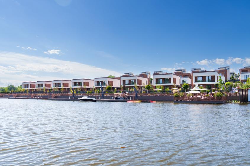 Casă individuală cu 5 camere cu Piscina în Snagov