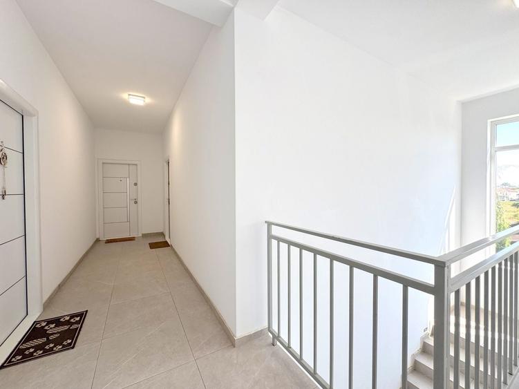 Apartament cu 2 camere decomandat, mobilat în Giroc